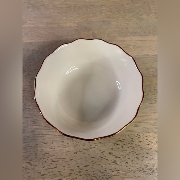 Vintage Lenox Rose Blossom Bowl Cream‎ Gold Trim Fine China Scalloped - Picture 7 of 11